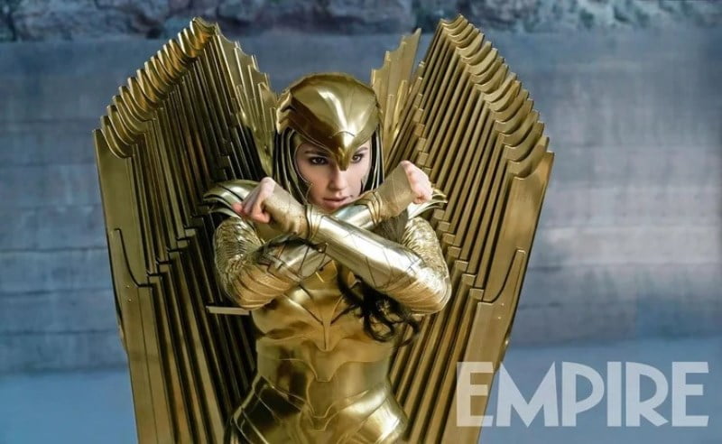 Wonder Woman 1984 Gold Wings Amor1