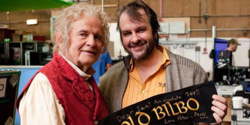 Peter Jackson And Ian Holm On The Set Of The Hobbit