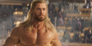 Chris Hemsworth Responds To End With Mcu